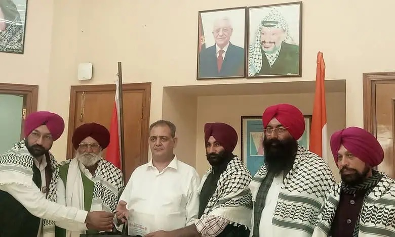 Delhi: Farmers’ group donates Rs 5 lakh for Palestinian people