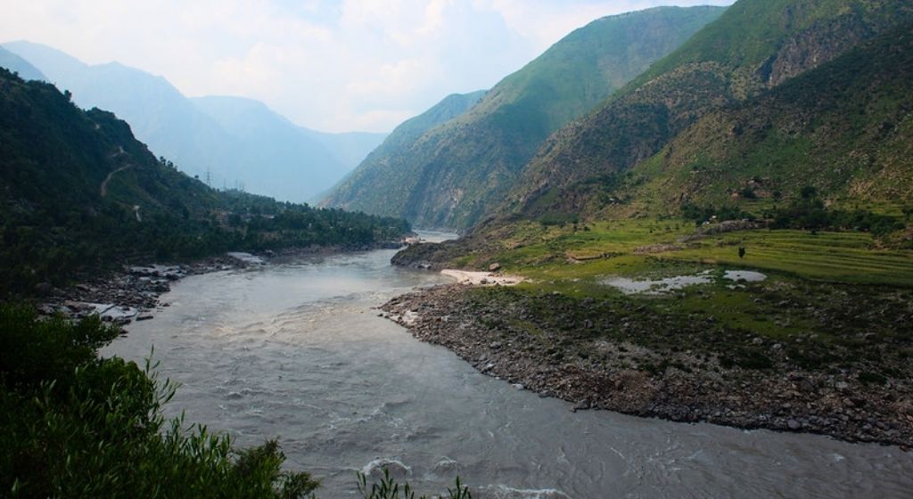 पहलगाम आतंकी हमला: सिंधु जल संधि निलंबित करने से पाकिस्तान पर क्या असर पड़ेगा