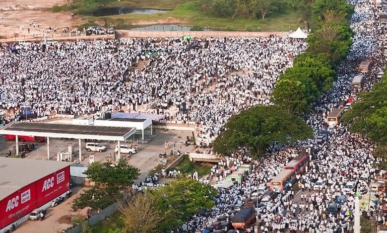 Massive protest in Mangaluru against Waqt Act; over 2K cops deployed