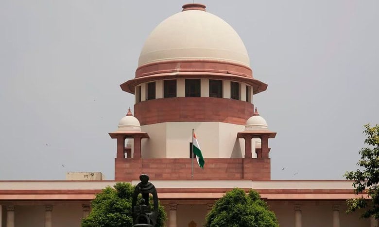 Petition against Waqf 1995 Act, SC issues notice to Centre and states