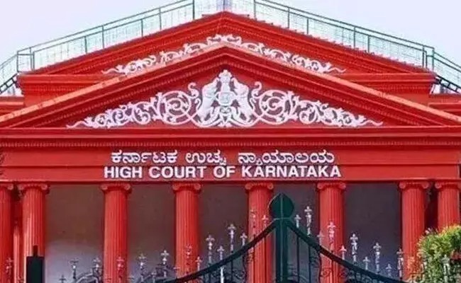 Bengaluru Stampede Case | High Court directs government to provide copy of order for CID investigation.