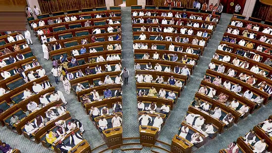 महिला आरक्षण बिल: सुधार या सियासी रणनीति? नुमाइंदगी का सवाल या चुनावी चाल, नई बहस