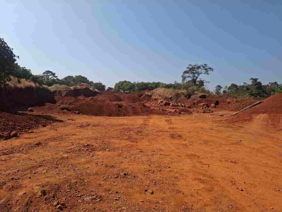 बेलगावी में बड़े पैमाने पर Illegal Mining  का इल्ज़ाम; लोकायुक्त में शिकायत दर्ज.