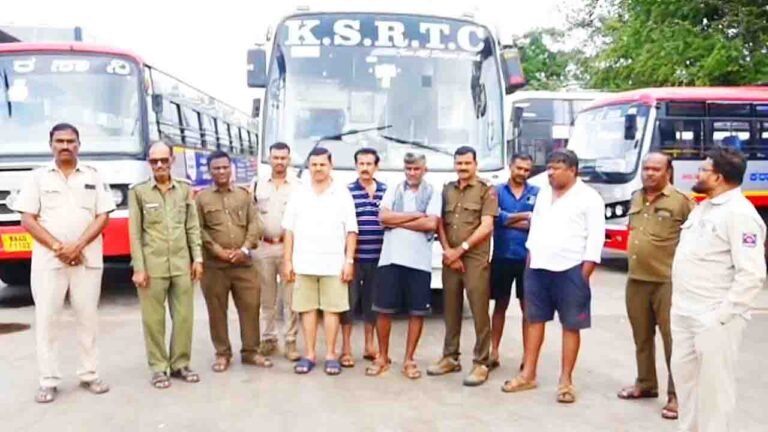 बेलगावी केंद्रीय बस स्टैंड पर परिवहन कर्मचारियों की परेशानी: आराम कक्ष नहीं, बसों में ही गुजारनी पड़ रही रात!