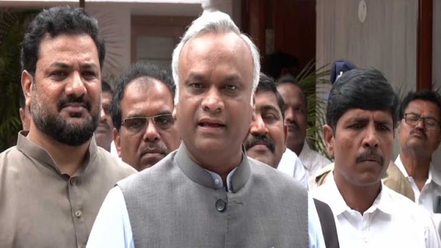 बिलकिस बानो केस पर प्रियंक खरगे का प्रह्लाद जोशी से सवाल, मोहन भागवत से माफी की मांग