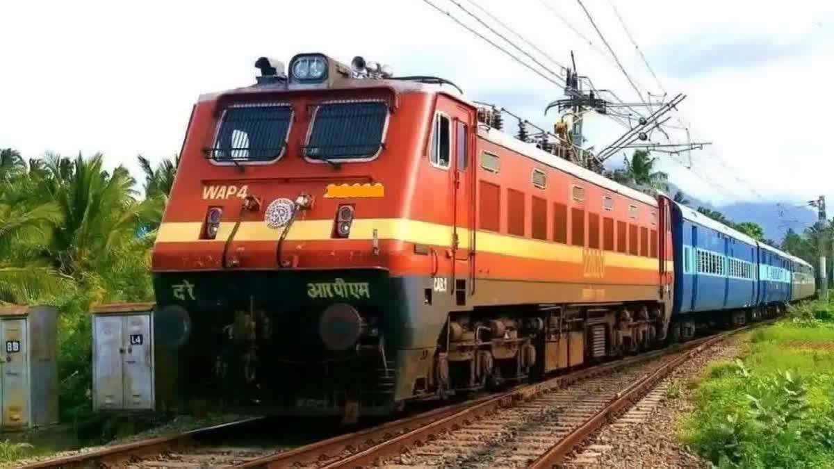 दशहरा, दीपावली और छठ के मौके पर स्पेशल ट्रेनों की सेवा अवधि बढ़ी
