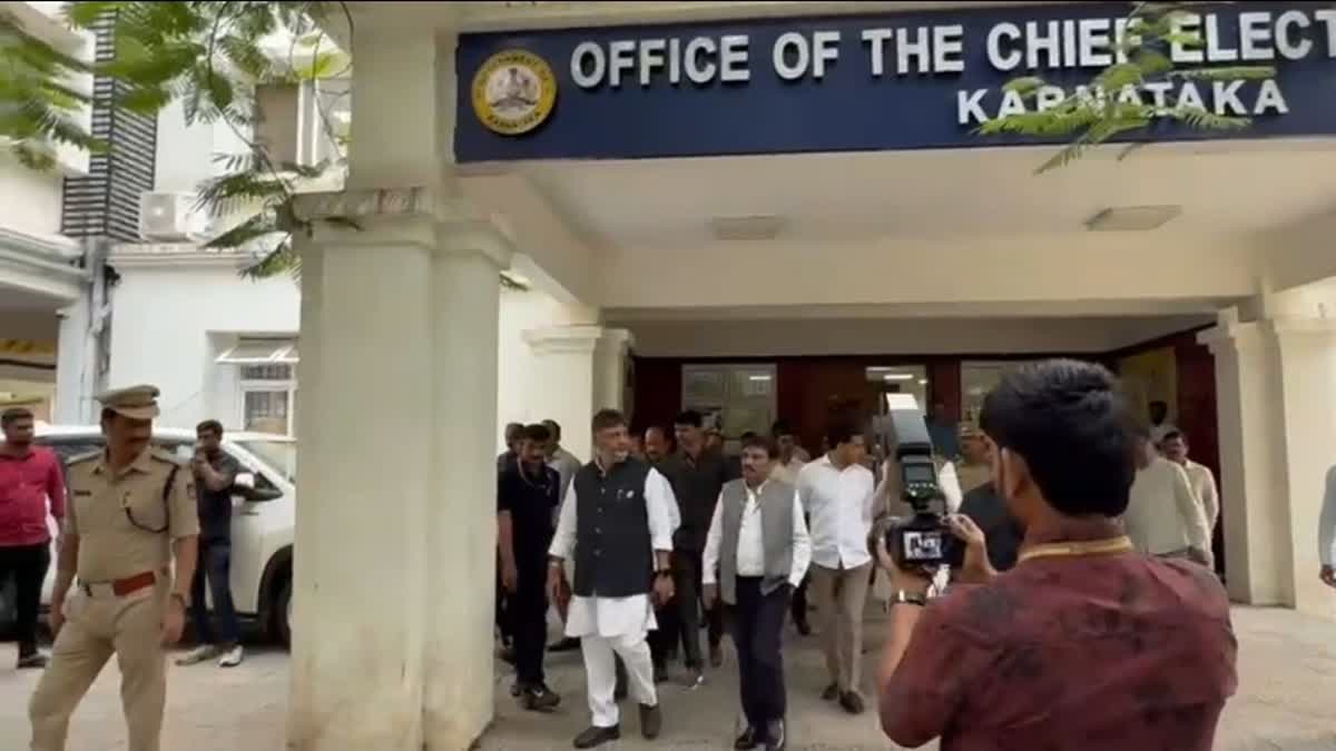 शिवकुमार के प्रदर्शन के बाद Form-6, 6A, 7 और 8 में झूठी जानकारी पर कार्रवाई का CEO का निर्देश